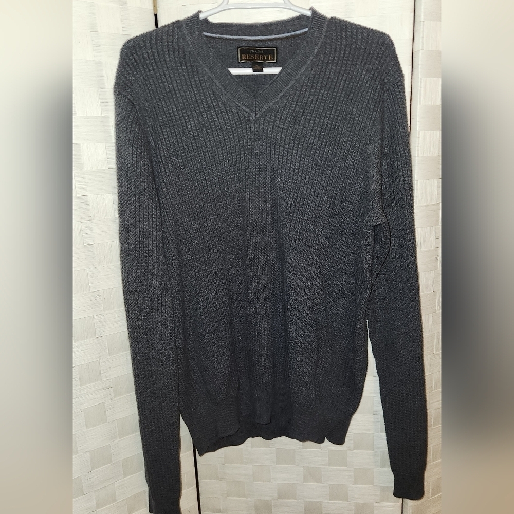 Jos. A. Bank RESERVE Charcoal V-Neck SweaterBank Sz L